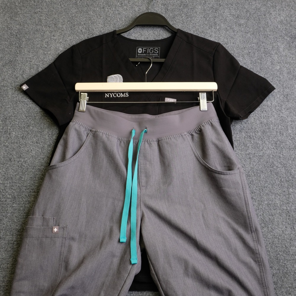 FIGS Scrub Set Womens Small Black Top Grey Kade Cargo Pants Medical Nursing SEO